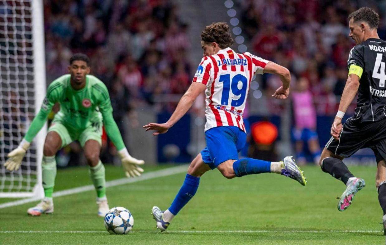 阿尔瓦雷斯1周3赛6球2助 身价1亿欧还要涨 曼城7500万欧卖太亏